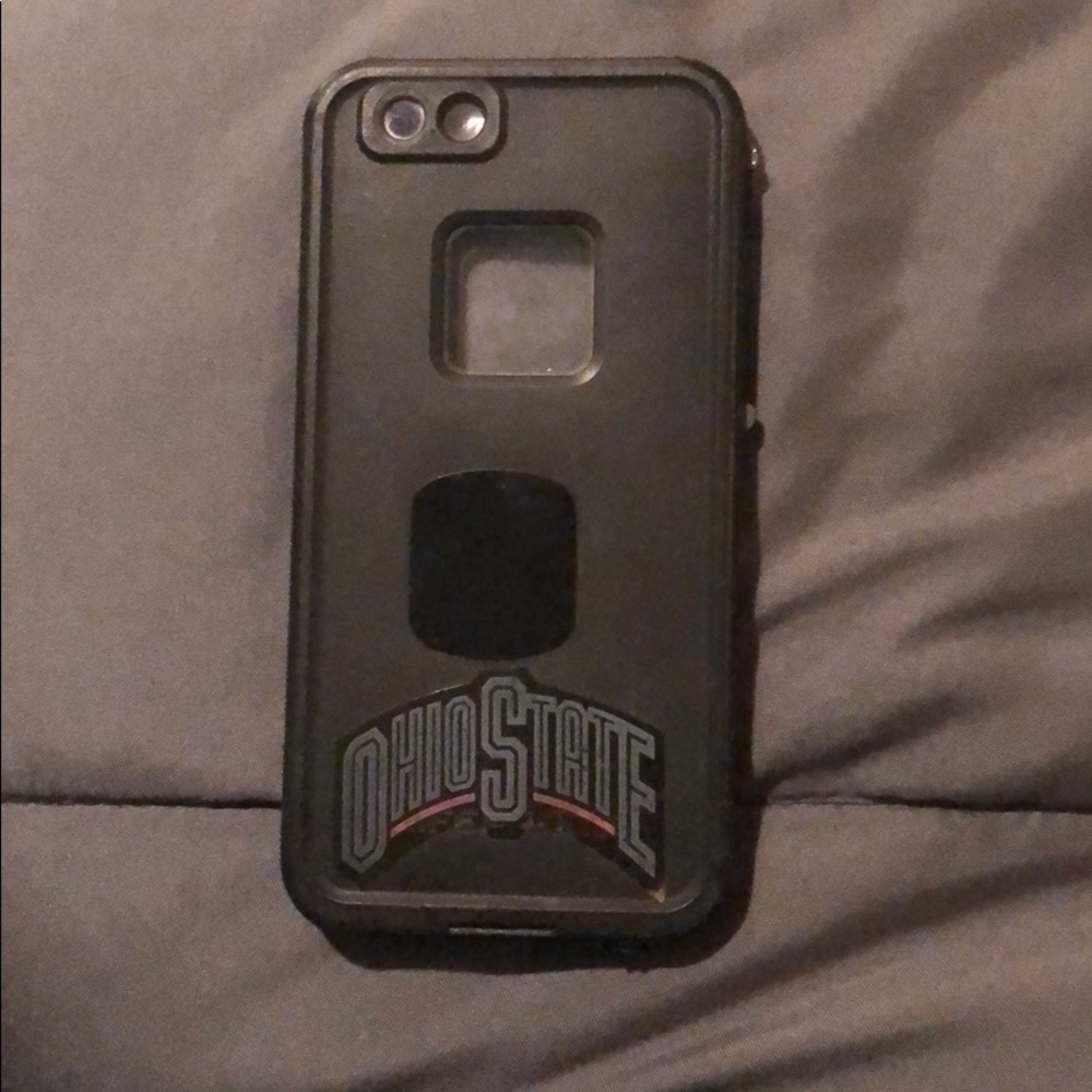 iPhone 6s life proof case